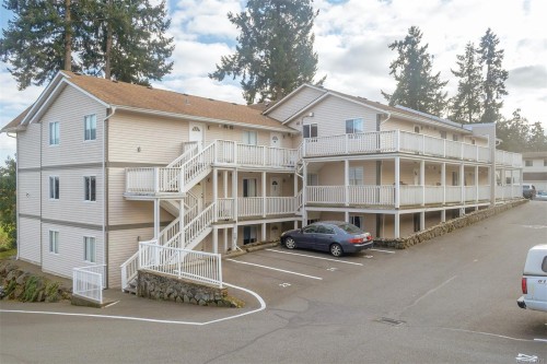 #106-9916 Daniel St, Chemainus, BC - Outdoor