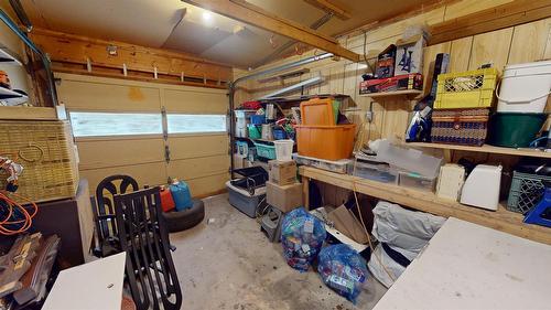 521 26Th Avenue, Cranbrook, BC - Indoor Photo Showing Garage