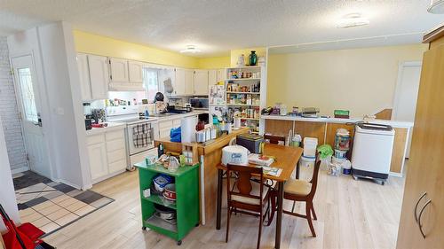 521 26Th Avenue, Cranbrook, BC - Indoor