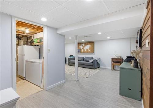 151 Dorge Dr, Winnipeg, MB - Indoor