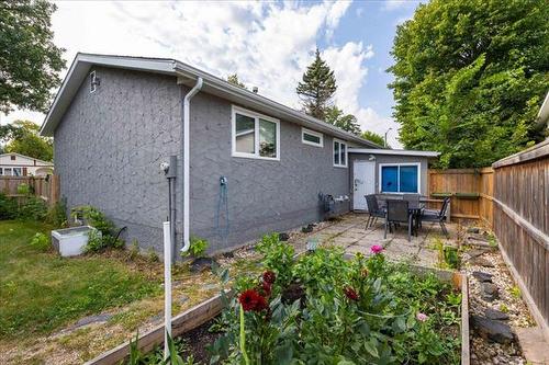 151 Dorge Dr, Winnipeg, MB - Outdoor With Deck Patio Veranda With Exterior