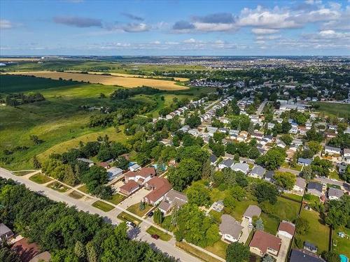 151 Dorge Dr, Winnipeg, MB - Outdoor With View