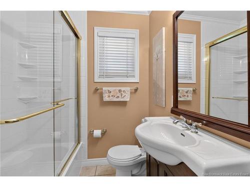 81 Mount Royal Blvd, Moncton, NB 