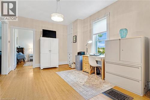 67 Queen Street W, Cambridge, ON - Indoor