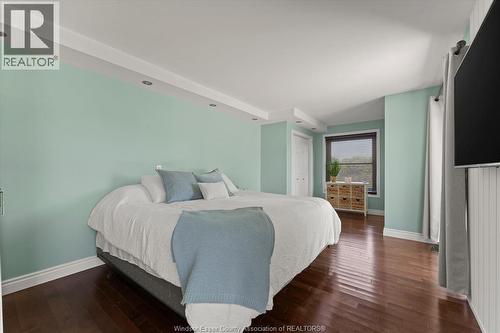 561 County Rd 2, Lakeshore, ON - Indoor Photo Showing Bedroom