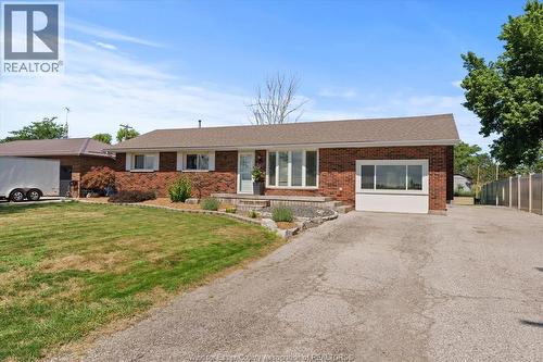 561 County Rd 2, Lakeshore, ON - Outdoor