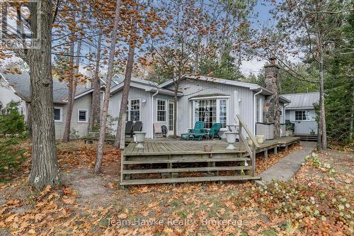 20 Scott Lane, Tiny, ON - Outdoor