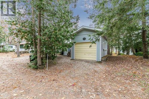 20 Scott Lane, Tiny, ON - Outdoor