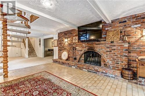 19 Oakley Road, Brantford, ON - Indoor With Fireplace
