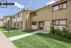336 FLEETWOOD CRESCENT Brampton, ON L6T 2E7