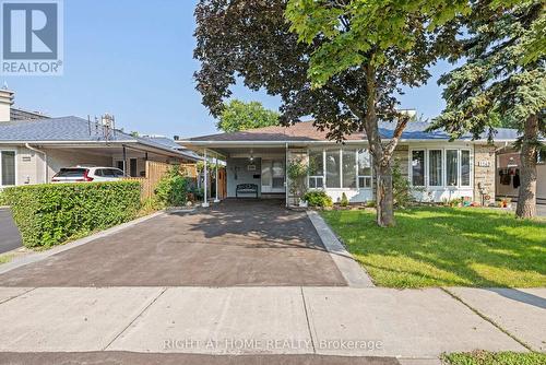 1147 SATURNIA CRESCENT  Mississauga, ON L4Y 2M2