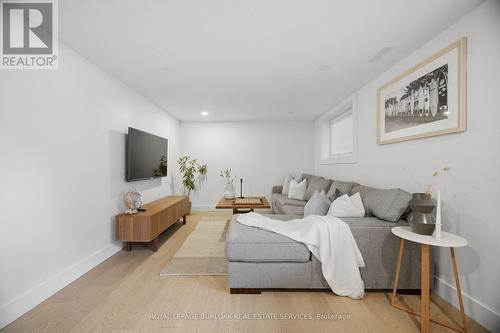 5216 Alton Road, Burlington, ON - Indoor
