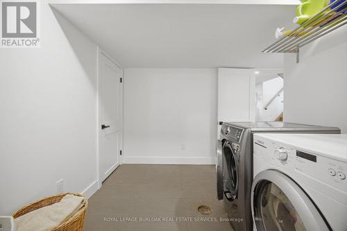 5216 Alton Road, Burlington, ON - Indoor Photo Showing Laundry Room