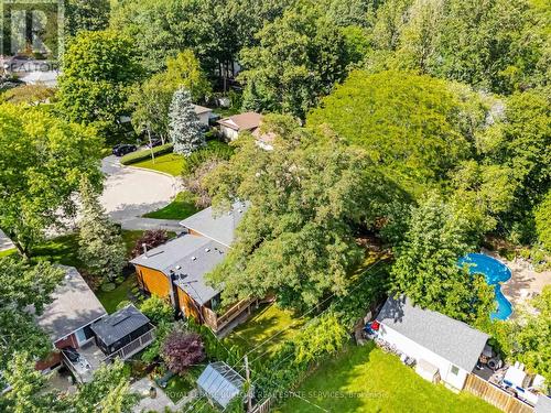 5216 Alton Road, Burlington, ON - Outdoor