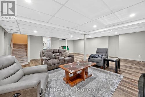 43 Liam Drive, Hamilton, ON - Indoor