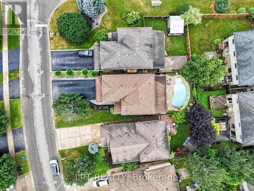 43 Liam Drive, Hamilton, ON - Outdoor