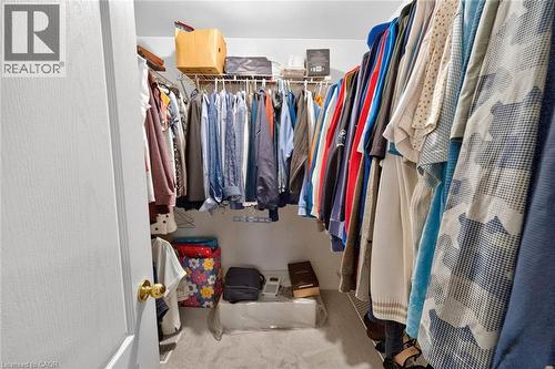 Walk-in closet featuring carpeted flooring and wire shelving - 43 Liam Drive, Ancaster, ON - Indoor With Storage