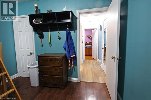 7 Lampton Place, Hamilton, ON - Indoor Photo Showing Other Room