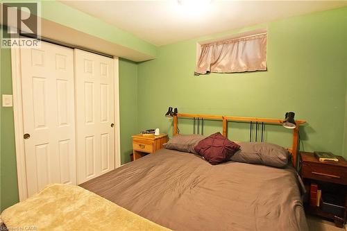 Basement Bedroom with Double Closet - 7 Lampton Place, Hamilton, ON - Indoor Photo Showing Bedroom
