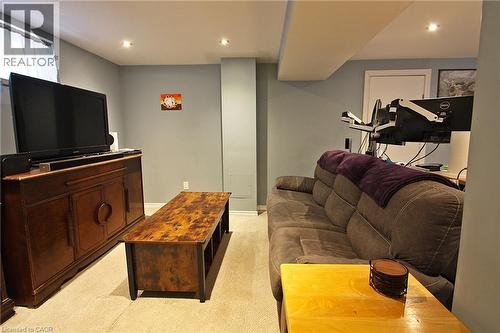 7 Lampton Place, Hamilton, ON - Indoor
