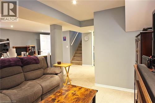 7 Lampton Place, Hamilton, ON - Indoor