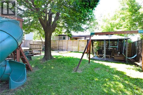 7 Lampton Place, Hamilton, ON - Outdoor