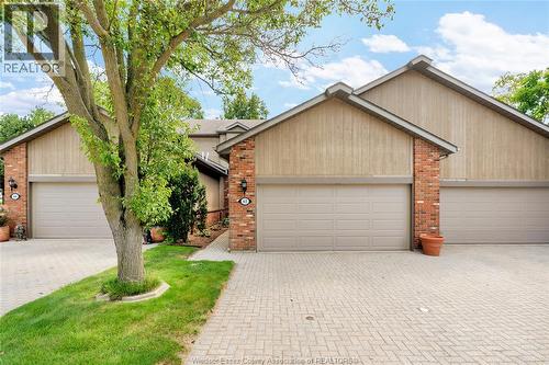 65 FAIRWAY CRESCENT  Amherstburg, ON N9V 3T7