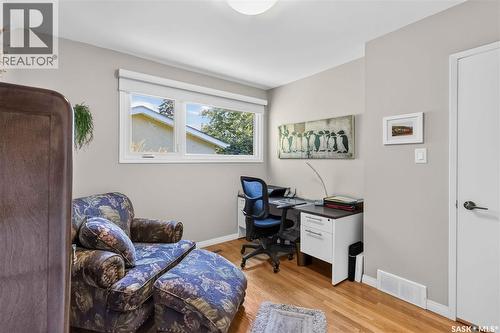 1415 Park Avenue, Saskatoon, SK - Indoor