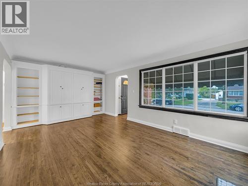 2584 Chilver, Windsor, ON - Indoor Photo Showing Other Room