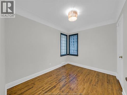 2584 Chilver, Windsor, ON - Indoor Photo Showing Other Room