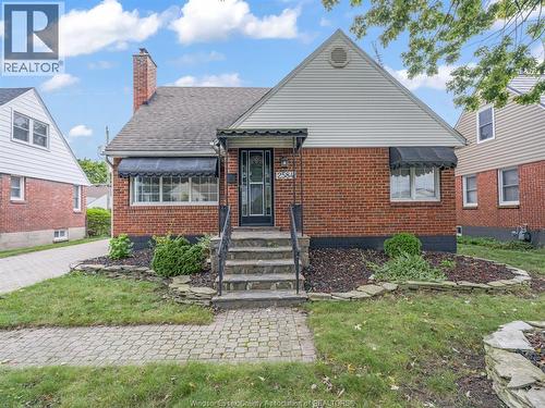 2584 Chilver, Windsor, ON - Outdoor