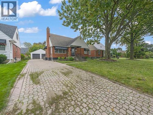 2584 Chilver, Windsor, ON - Outdoor