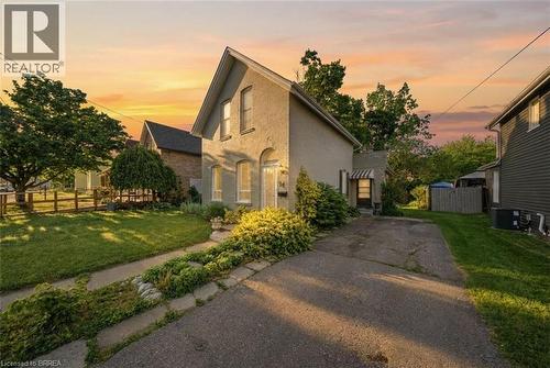 54 MARY Street  Brantford, ON N3S 3B1