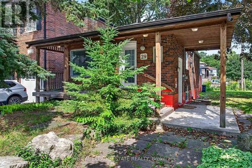 29 RED DEER AVENUE , Toronto, Ontario M1N 2Z1 2