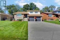 38 INNISBROOK DRIVE  Wasaga Beach, ON L9Z 1G2