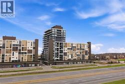 550 NORTH SERVICE Road Unit# 1504  Grimsby, ON L3M 0H9