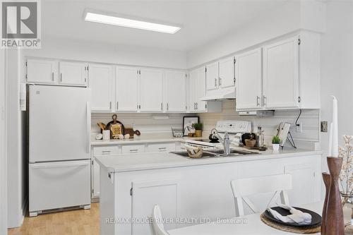 45 Mccrimmon Crescent, Clarington, ON - Indoor Photo Showing Kitchen