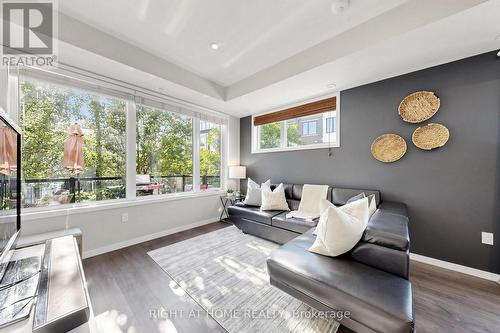 75 - 400 Alex Garner Circle, Aurora, ON - Indoor Photo Showing Other Room