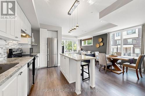 75 - 400 Alex Garner Circle, Aurora, ON - Indoor Photo Showing Kitchen With Upgraded Kitchen