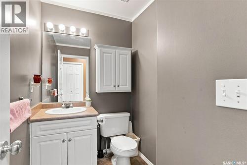 30 102 Pawlychenko Lane, Saskatoon, SK - Indoor Photo Showing Bathroom