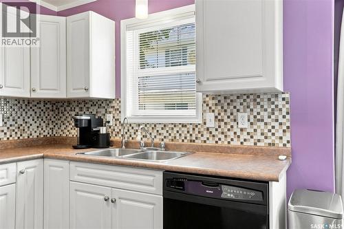 30 102 Pawlychenko Lane, Saskatoon, SK - Indoor Photo Showing Kitchen With Double Sink