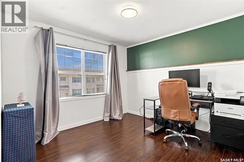 30 102 Pawlychenko Lane, Saskatoon, SK - Indoor Photo Showing Office