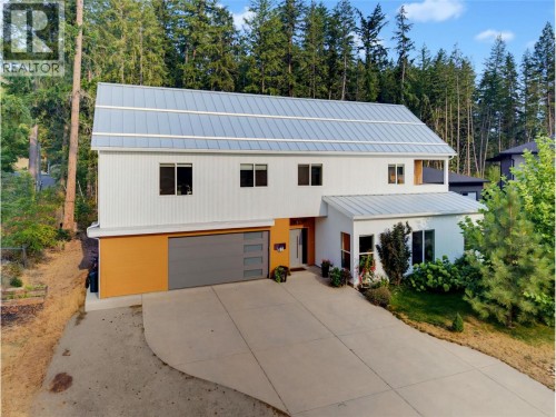3820 20 Street NE Unit# 11  Salmon Arm, BC V1E 0G7
