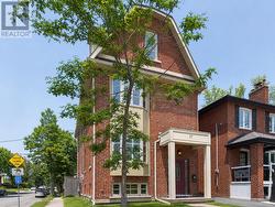 LOWER - 87 LAWRENCE AVENUE W  Toronto, ON M5M 1A7