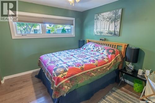 3708 Lakeview Avenue, Regina, SK - Indoor Photo Showing Bedroom