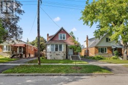 72 EXFORD DRIVE Toronto, ON M1P 1M3