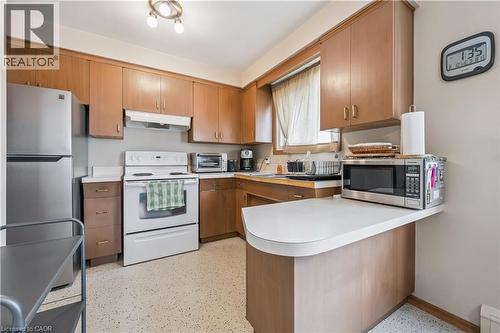 101 Secord Avenue, Kitchener, ON - Indoor Photo Showing Kitchen