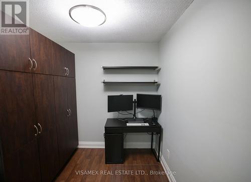 210 - 20 North Park Road, Vaughan, ON - Indoor Photo Showing Other Room