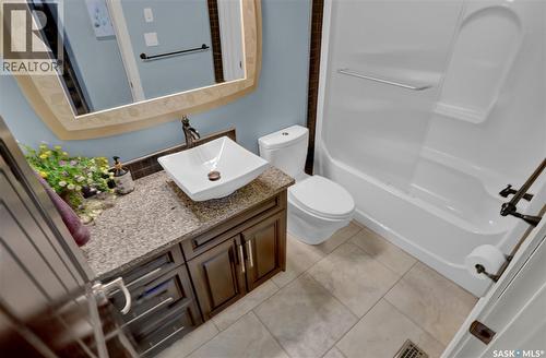507 Tatanka Drive, Buffalo Pound Lake, SK - Indoor Photo Showing Bathroom