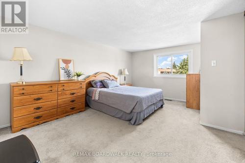52 Baneberry Crescent, Ottawa, ON - Indoor Photo Showing Bedroom